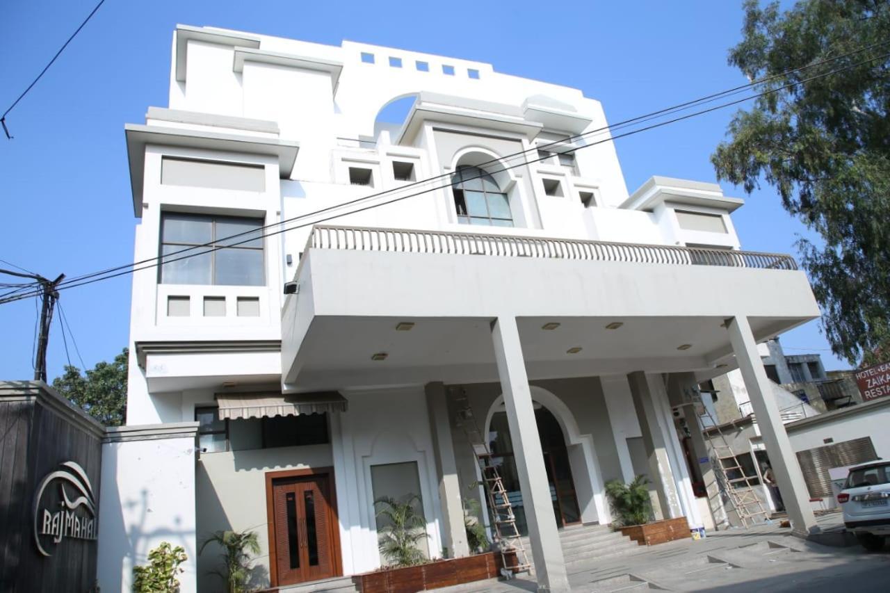 Hotel Rajmahal โมราดาบัด ภายนอก รูปภาพ